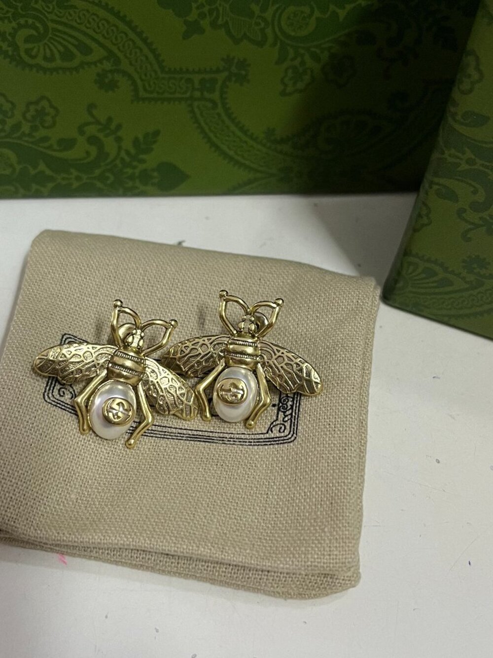 New Gucci Bee Logo Earrings Set (Full Packaging)